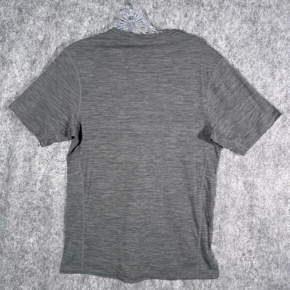 Patagonia Capilene T Shirt Mens Small Gray Heather Cool Lightweight Slim Fit - Picture 9 of 10